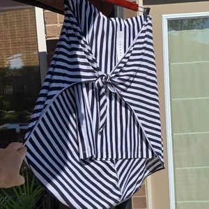 Tribal tie front skirt NWT